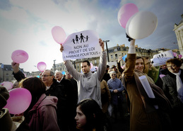 La-Manif-pour-tous-mode-d-emploi_articleimagepelerin