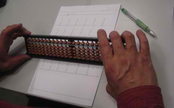 85e87dd67663f2363bb4acf4207b815b