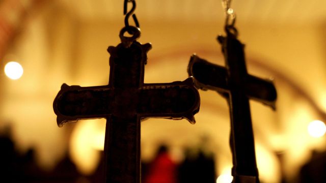 quelque-150-000-pelerins-francais-et-etrangers-sont-attendus-pour-l-exposition-de-la-relique_5518659